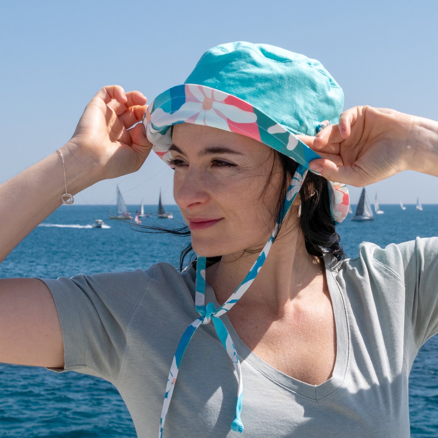 Sombrero de pescador reversible | DAISIES