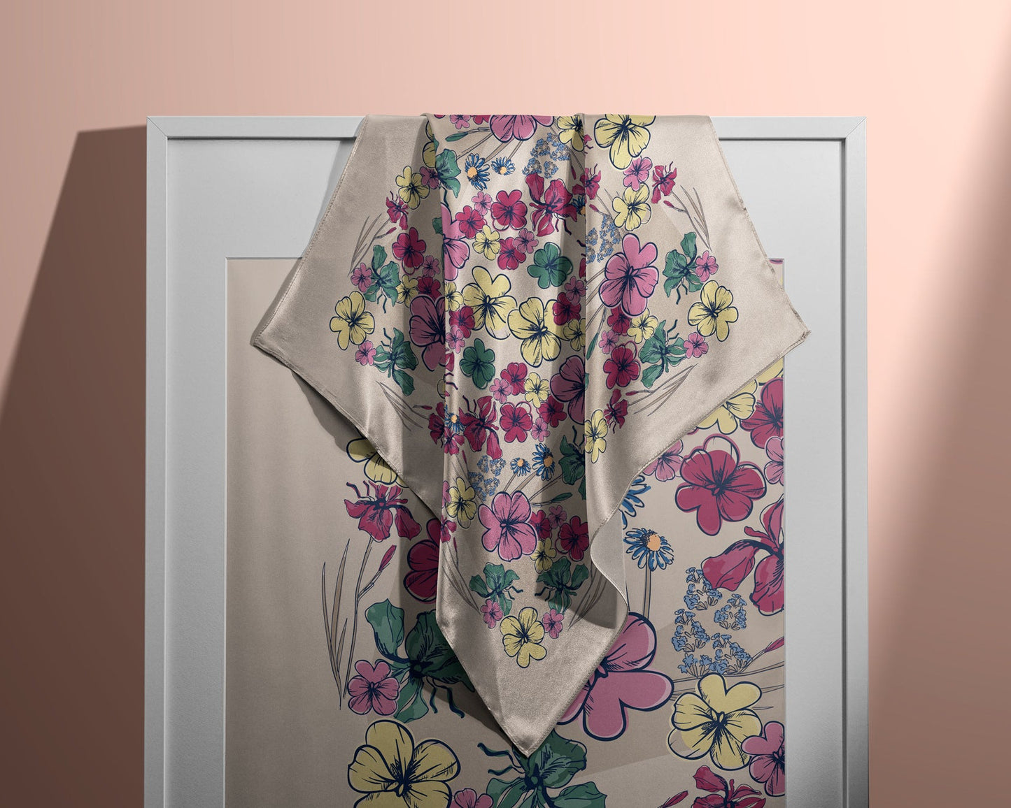 Pañuelo CALEIDOSCOPIO FLORAL | Creme